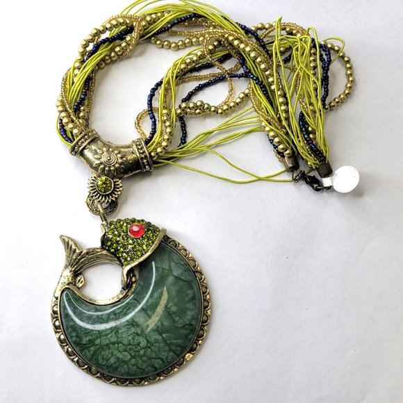 Chunky Fish Pendant Necklace Fashion Gemstone Green Fish Pendant - Picture 2 of 12